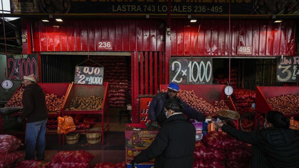Au Chili, la hausse des prix de l'énergie fait grimper le coût de la vie
