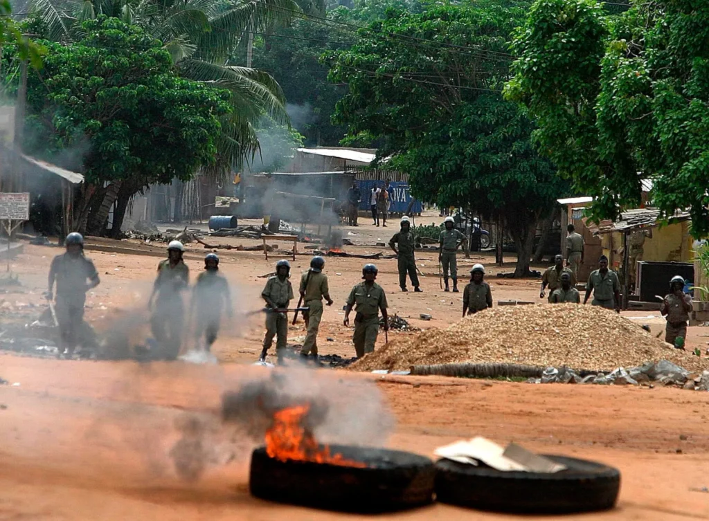 Mozambique: les autorités interdisent toute manifestation post-électorale