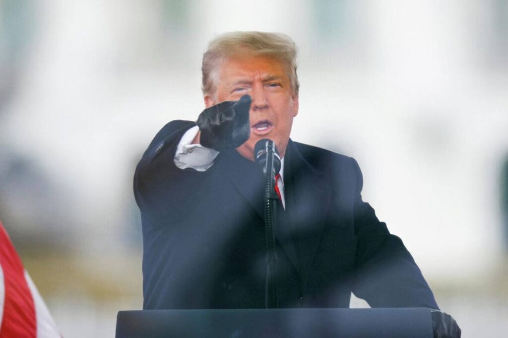 Trump menace d'imposer des droits de douane aux pays BRICS qui tentent de créer leur propre monnaie