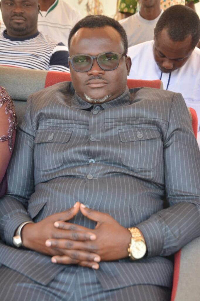 ‎Côte d'Ivoire / célébration du plus beau bébé a Tabagné :  Yeboua Adaman Diagabaté parrain de la cérémonie.‎