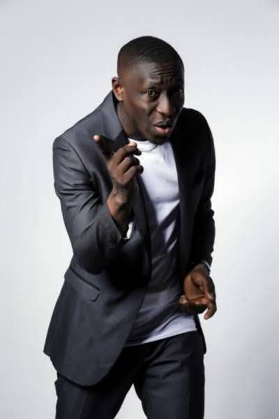 un jeune talent qui s’est certes fait un peu oublié mais qui reste un réel potentiel pour la scène culturelle togolaise
