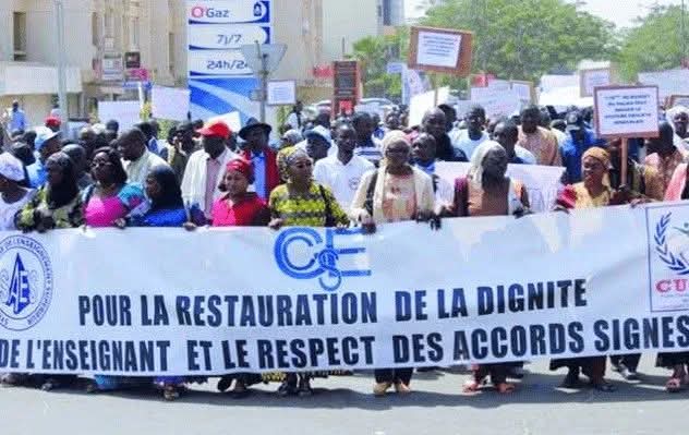 SÉNÉGAL : Statut des enseignants décisionnaires