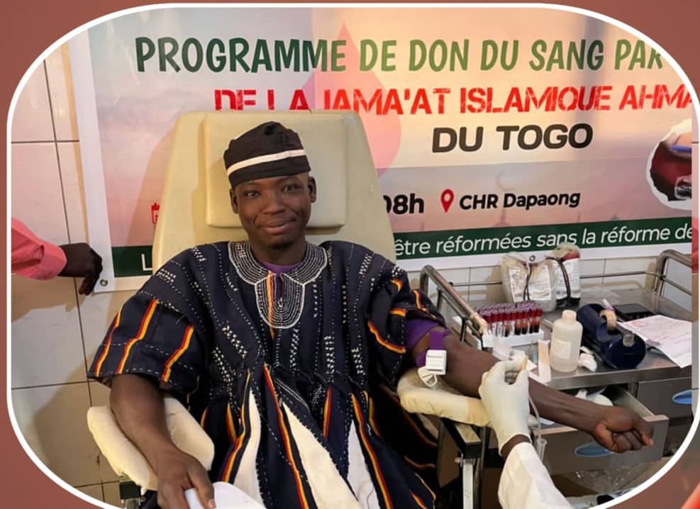 Donner pour sauver : l'Association Jama’At Islamique Ahmadiyya du Togo organise une campagne de don de sang à travers le pays