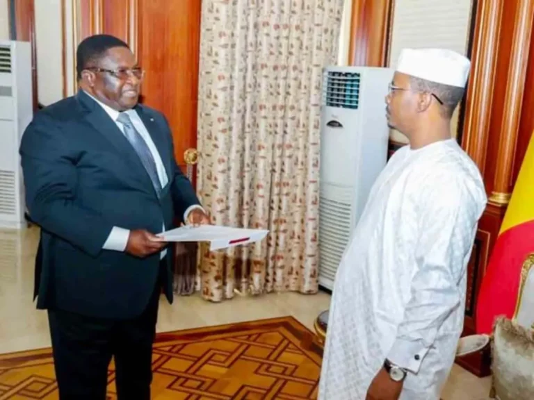 Togo Diplomatie : Pascal Bodjona en mission secrète au Tchad