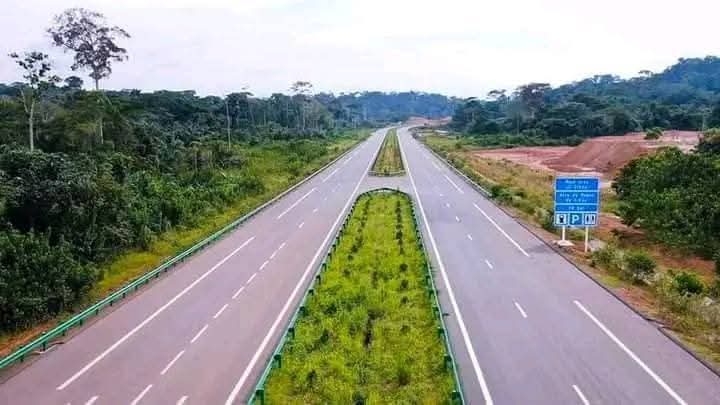 Infrastructures routières : le Cameroun prévoit de livrer 754 km de nouvelles routes bitumées en 2025