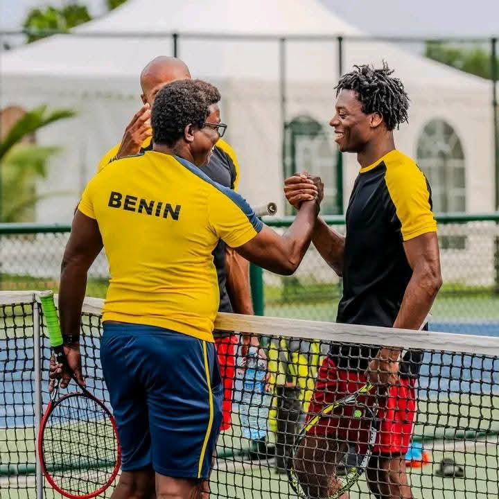 Coupe Davis 2025 – Play-offs du Groupe II Mondial : Bénin et Lettonie à égalité après la première journée (1-1)