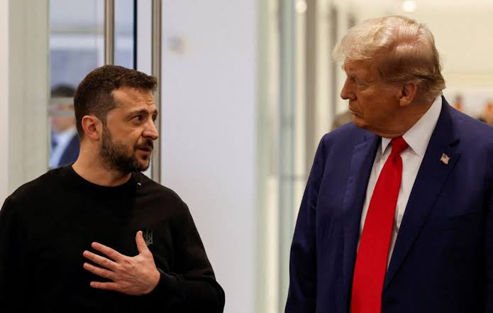 Après son affrontement verbal avec Trump, Zelensky quitte la Maison Blanche sans signer d'accord sur les minerais