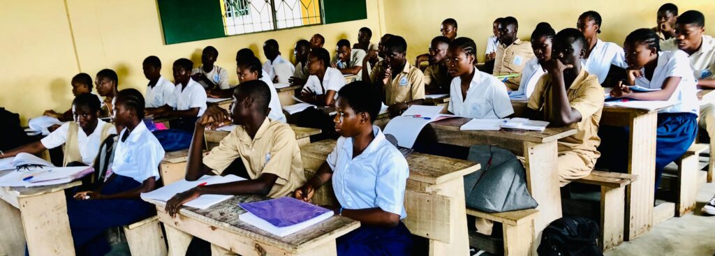 Côte d'Ivoire / Port Bouet : Sensibilisation des élèves de l'École Saint Exupéry.