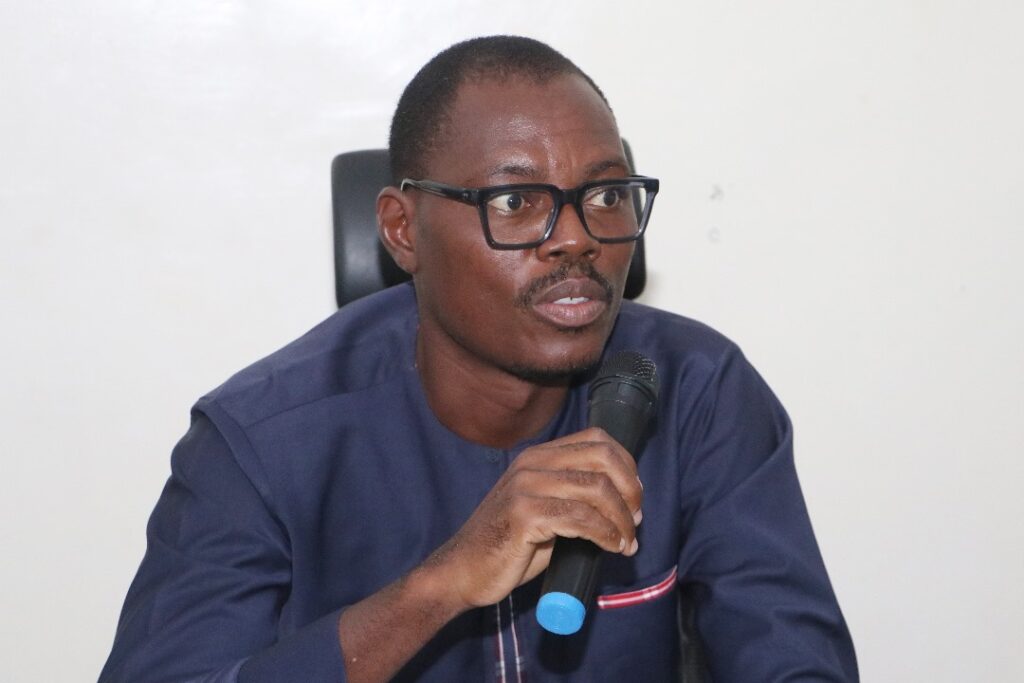 Gestion des Déchets à Ogou 1 : Un Engagement Collectif pour un Environnement Plus Sain.