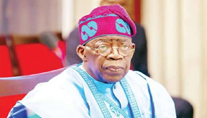 Présidentielle – Bola Ahmed Tinubu de retour au Nigeria après une visite de travail en Europe