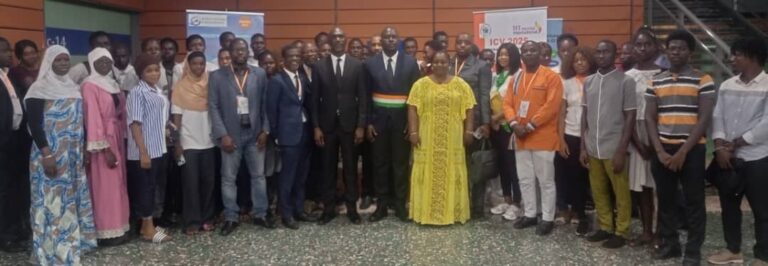 ICV Expo-2025 / Immigration clandestine : Des experts éclairent la jeunesse