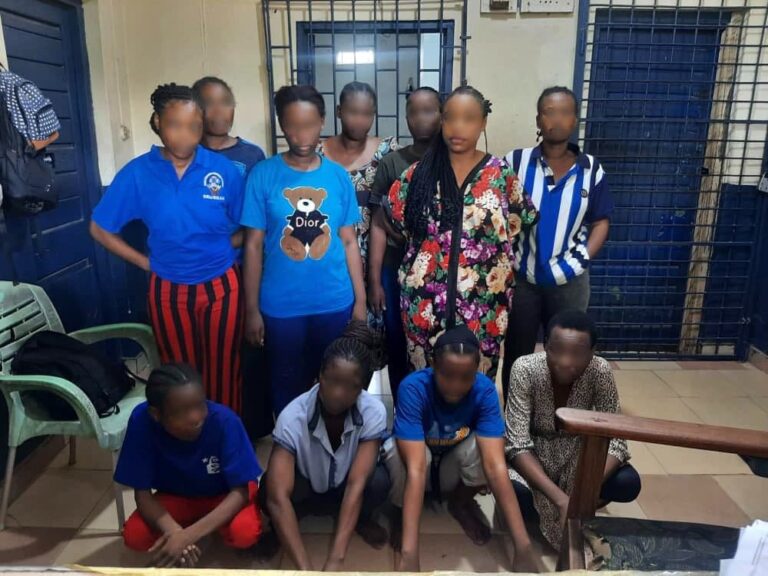 Q-NET au cœur d’un scandale : 44 jeunes camerounais victimes et suspects au Ghana.