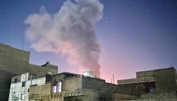Frappes aériennes américaines à Sanaa : Huit civils blessés, dont deux enfants