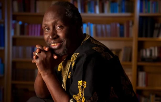 Ngũgĩ wa Thiong’o s’éteint : un géant des lettres africaines tire sa révérence