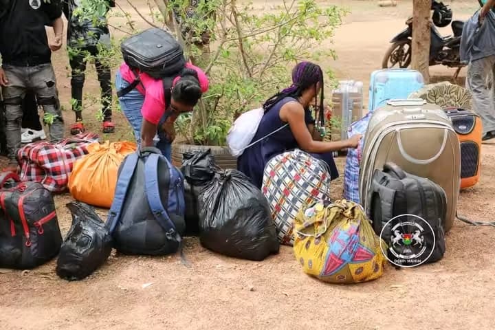 Migration frauduleuse : 22 jeunes Burkinabè rapatriés du Ghana et prêts à rebâtir leur avenir.