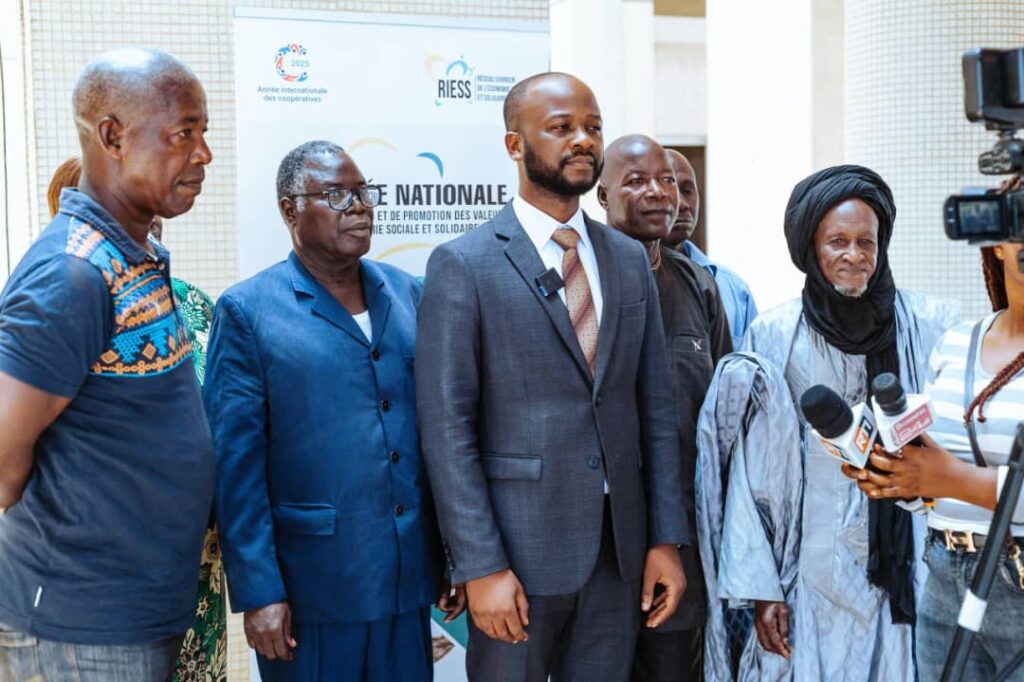 Développement durable/ Jules Gouhan ( Président du RIESS) aux Coopératives : « L'année 2025 a été décrétée par l'ONU comme celle des coopératives'' " Soyez donc plus solidaires pour être compétitifs, afin d'acquérir des marchés internationaux '»