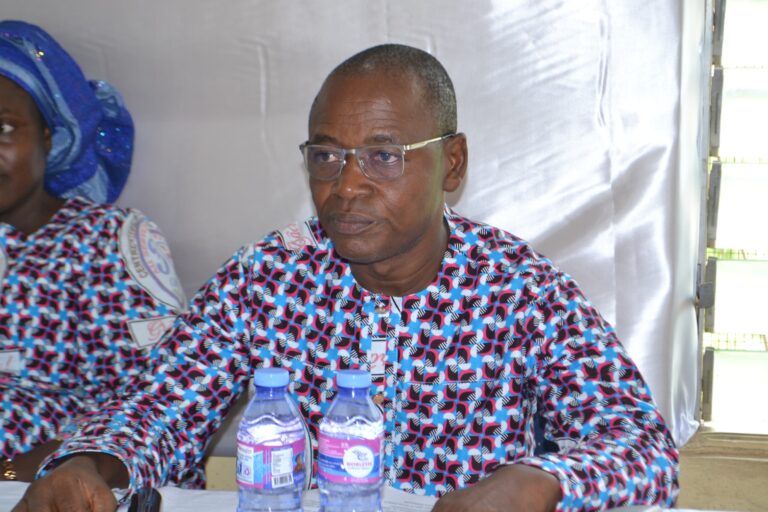 À Atakpamé, un vétérinaire au grand cœur : 30 ans d'une mission divine au service des hommes… par les animaux.