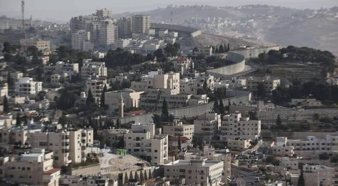 Israël interdit une visite officielle arabe à Ramallah, suscitant une vive condamnation