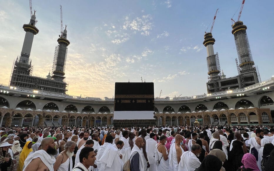 Similitudes entre le Hajj et le Jour de la Résurrection : Approches Coraniques, Prophétiques et Spirituelles