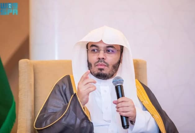 L’Imam de la Grande Mosquée de La Mecque dément fermement tout soutien à Israël