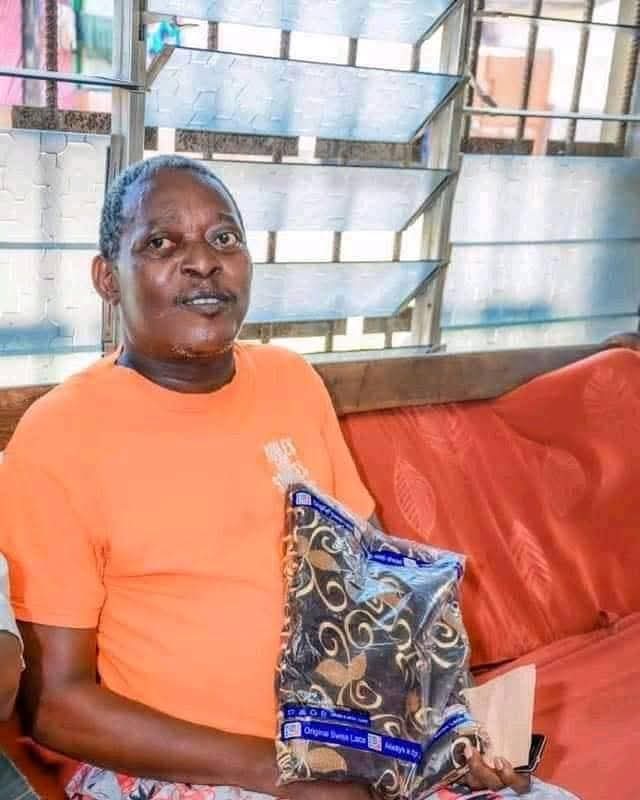 🎭 Bénin : Gérard Hounou alias Totché Yômin paralysé après un AVC – L’univers de l’humour en état de choc