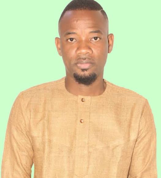 Procès Steve Amoussou : la CRIET requalifie les faits et prononce une peine de 2 ans de prison ferme