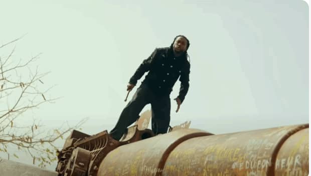 « L’Afrique sans les Africains » : Elie Kamano lance un cri de révolte artistique et politique