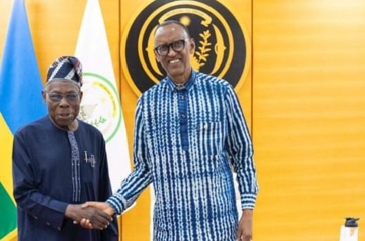 Crise en RDC : Paul Kagamé et Olusegun Obasanjo en concertation à Kigali