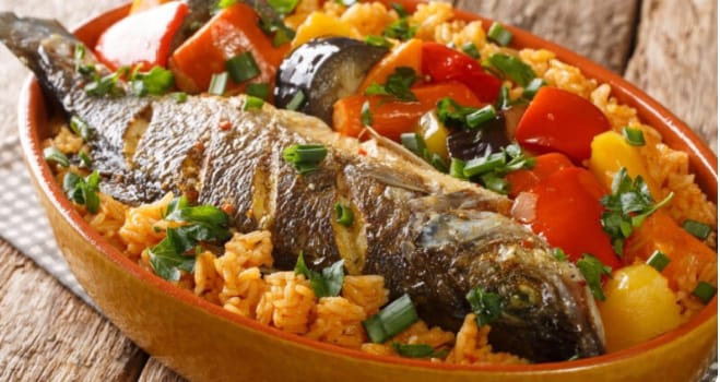 Patrimoine culinaire en péril : la gastronomie sénégalaise entre standardisation et survie identitaire