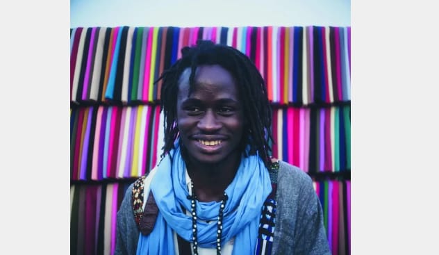 Khadim Bamba Dia, alias Plume-Perdue : un poète debout entre cri du monde et souffle mystique