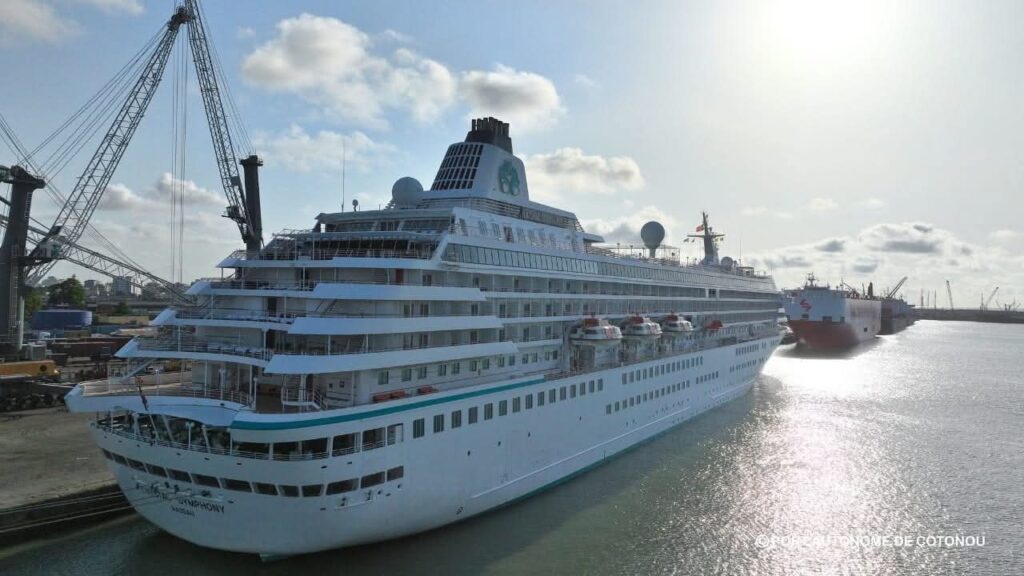 🇧🇯 Bénin – Visa gratuit de 72h pour les croisiéristes : une nouvelle stratégie pour dynamiser le tourisme international
