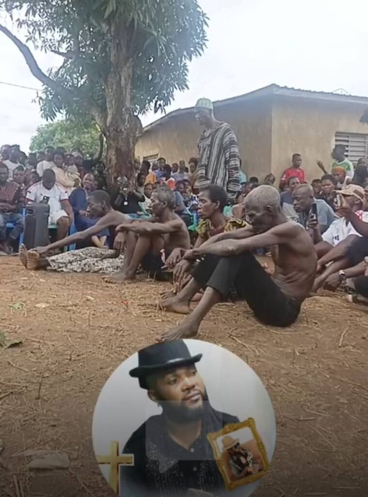 Côte d’Ivoire : le cercueil d’un jeune artiste désigne ses bourreaux présumés