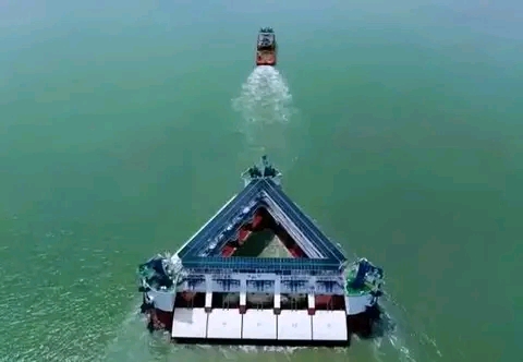 Chine : un « power bank maritime » qui dompte les vagues pour électrifier l’avenir