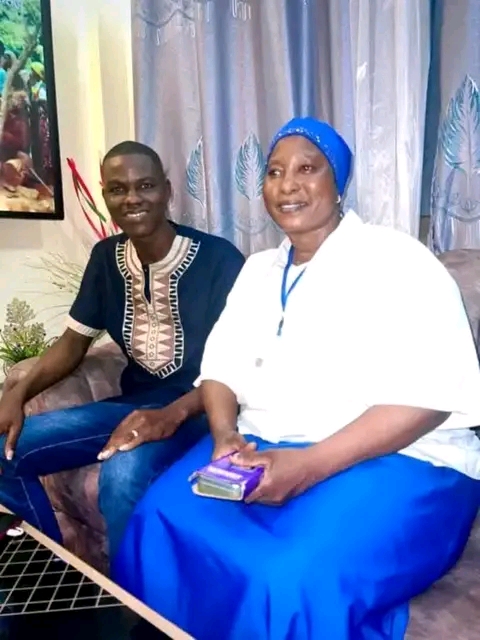 Guinée : à 45 ans, Nanfadima Condé décroche le baccalauréat et donne une leçon de courage