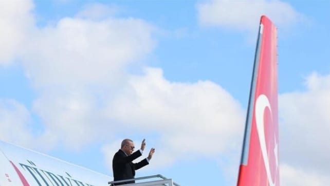 Erdogan renforce les liens régionaux au sommet de l’Organisation de coopération économique à Khankendi