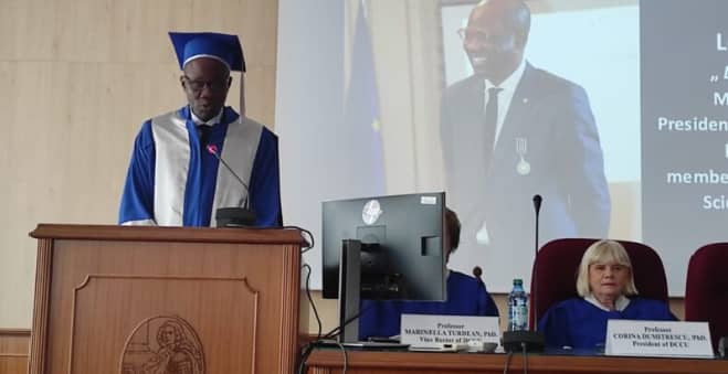 Cheikh Tidiane Gaye honoré en Roumanie : un intellectuel sénégalais au rayonnement international