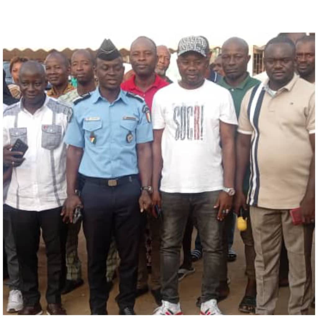 Rencontre Citoyenne à Abobo : Un Dialogue Constructif entre la Police et les Habitants des Quartiers BC & Akéikoi