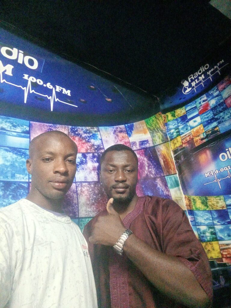 Cap sur la grande messe du coupé-décalé : la 100.6 FM donne le tempo"