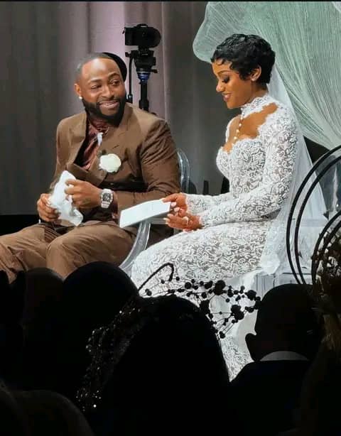 Miami au rythme du Nigeria : le mariage somptueux de Davido et Chioma fait vibrer les réseaux