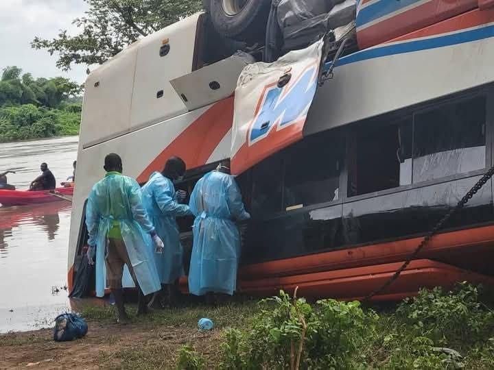 Bénin: 23 morts et 19 disparus dans un accident tragique sur le pont de Glazoué