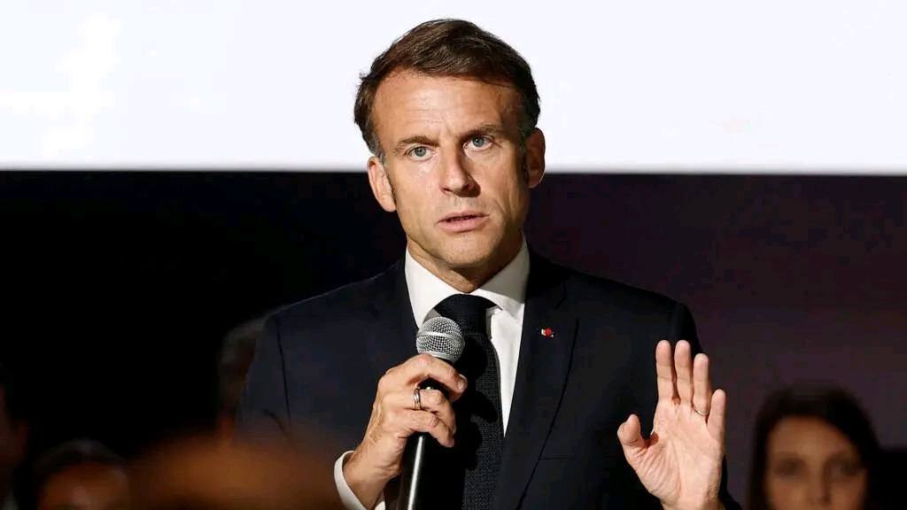 Macron met en garde Moscou et interpelle Trump sur l’Ukraine