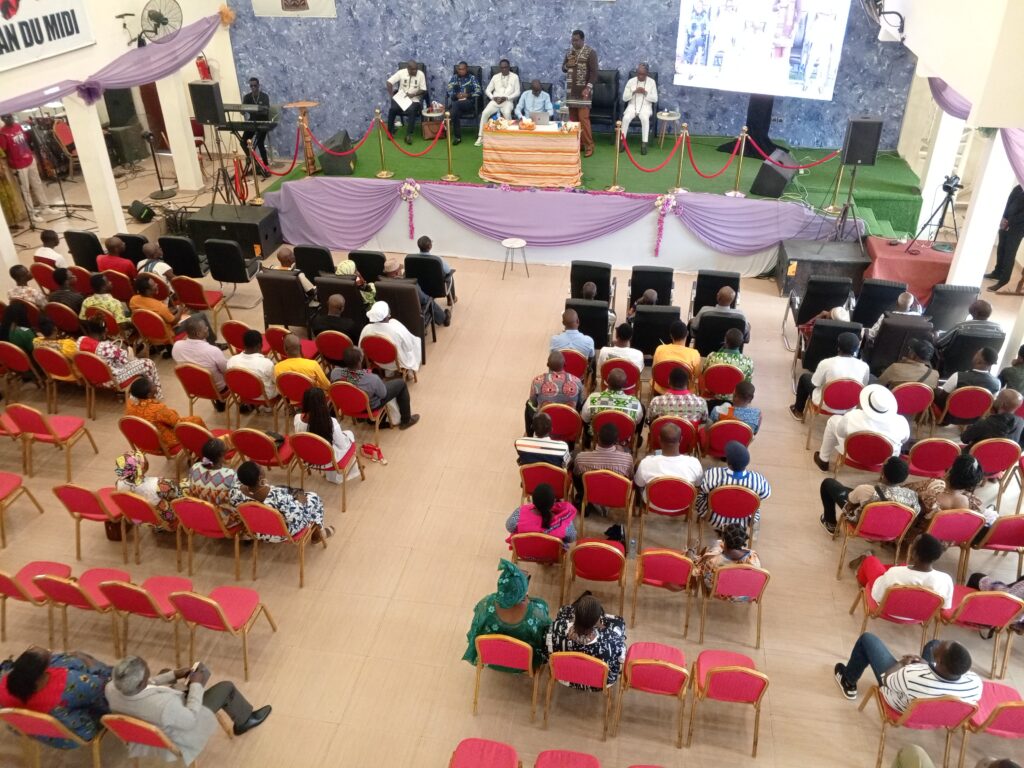 Abidjan / Renaissance spirituelle de l'Afrique : Le temple du savoir Africain sonne la cloche