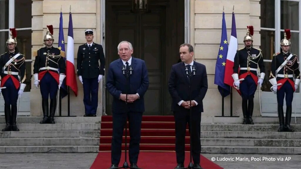 France / Politique: LFI menace de déposer une motion de censure contre le Premier ministre Sébastien Lecornu