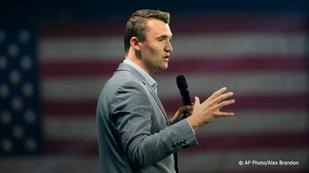 États-Unis / Enquête: Le suspect dans l’assassinat de Charlie Kirk reste silencieux, selon le gouverneur de l’Utah