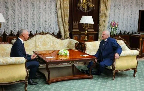 Biélorussie / Ukraine: Loukachenko provoque la colère de Kiev après sa rencontre avec Volodymyr Saldo