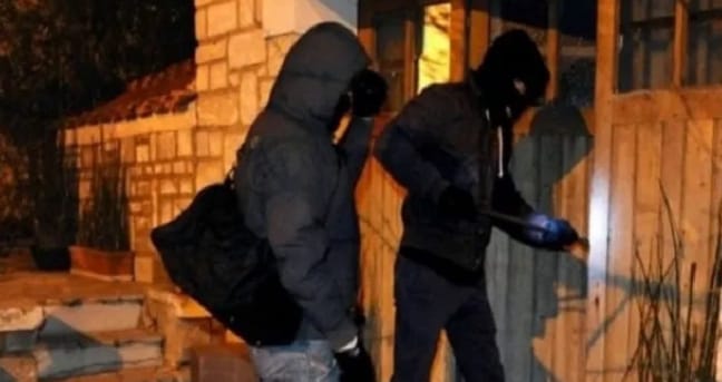 Dakar : 32 millions de FCFA dérobés lors d’un cambriolage rue Félix Faure