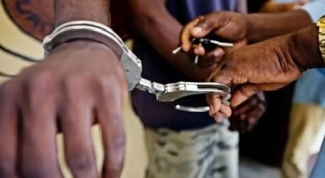 Thiès : un individu arrêté pour chantage sexuel et fraude financière via Wave