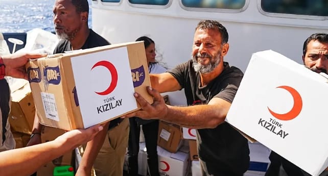 Gaza : la flottille « Global Sumud » reçoit un appui vital du Croissant-Rouge turc en Méditerranée