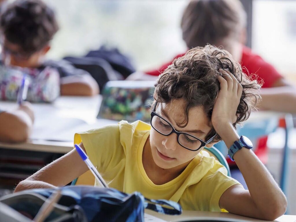 Évaluer sans décourager : l’art de transformer l’examen en tremplin