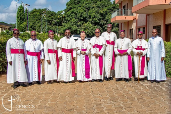 Octobre, mois du Rosaire : Les évêques du Togo appellent à une mobilisation spirituelle pour la nation